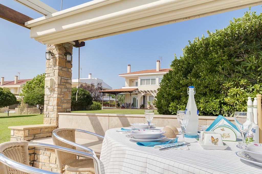 Villa Nefeli - Akti Salonikiou A Agios Nikolaos  Exterior photo